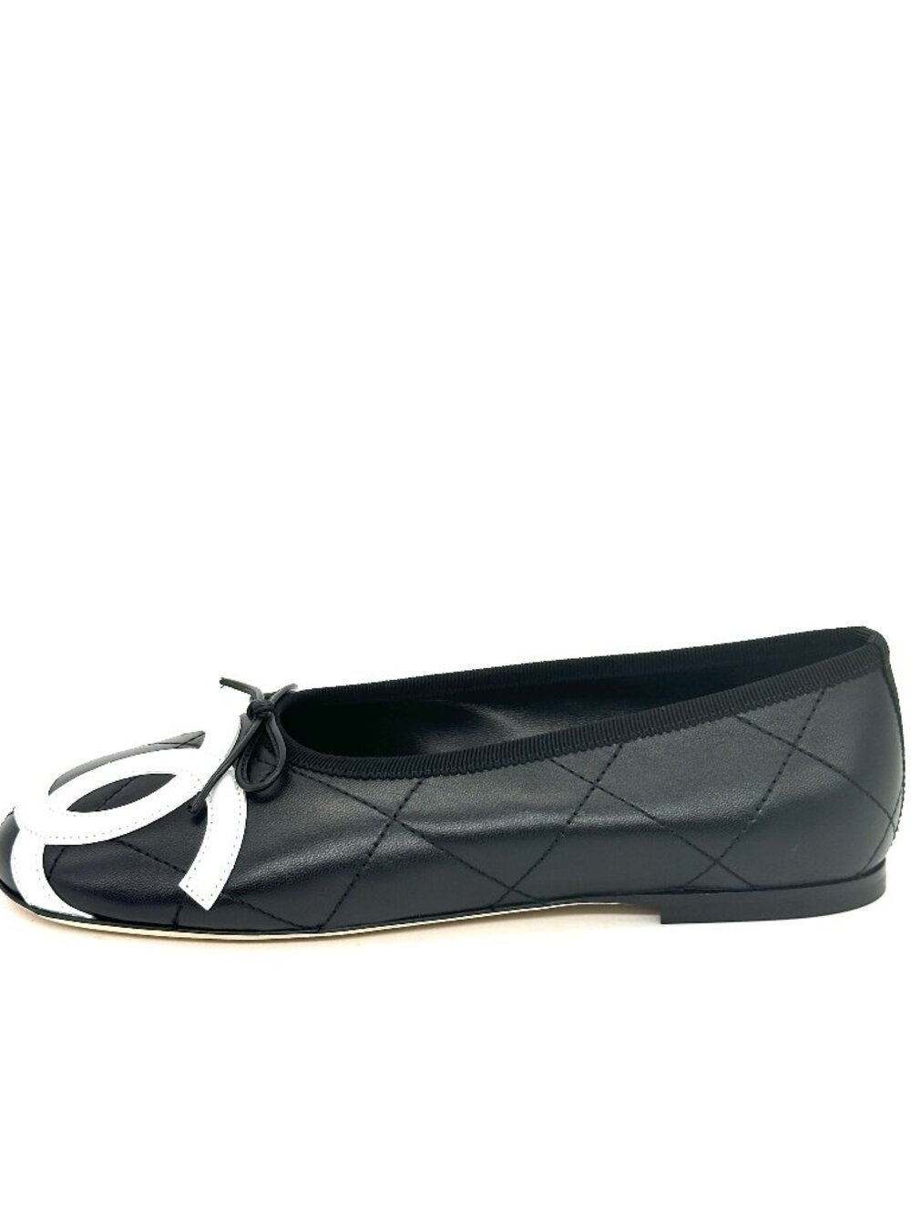 CHANEL 26M Coco Beach Lambskin Leather CC Cambon Bow Ballerina Ballet Flats - Picture 2 of 15